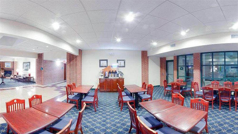 Holiday Inn Express Cambridge Exterior foto